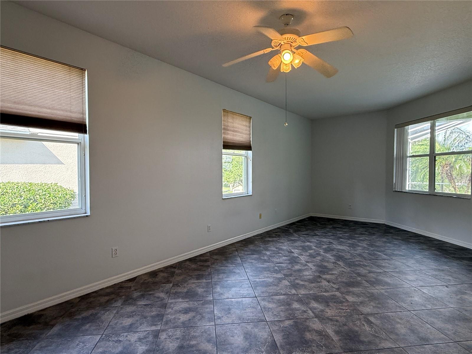 648 MOUNT STIRLING AVE, APOPKA, FL, 32712