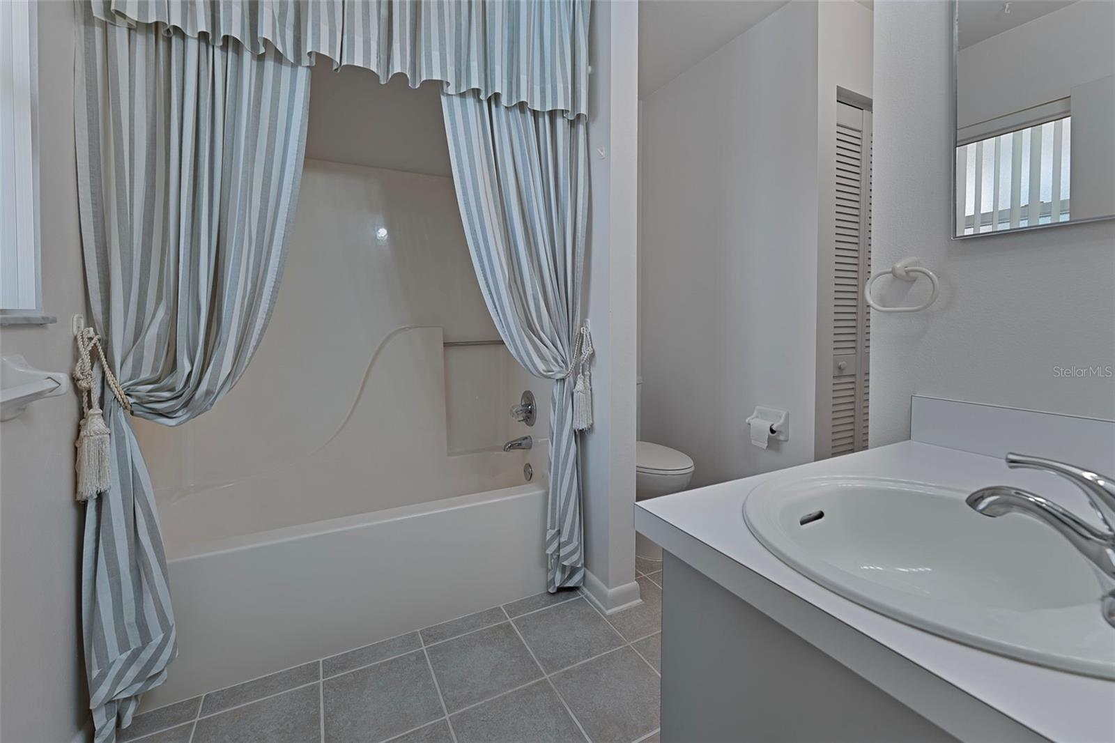 2085 LONG BOAT DR, LAKELAND, FL, 33810