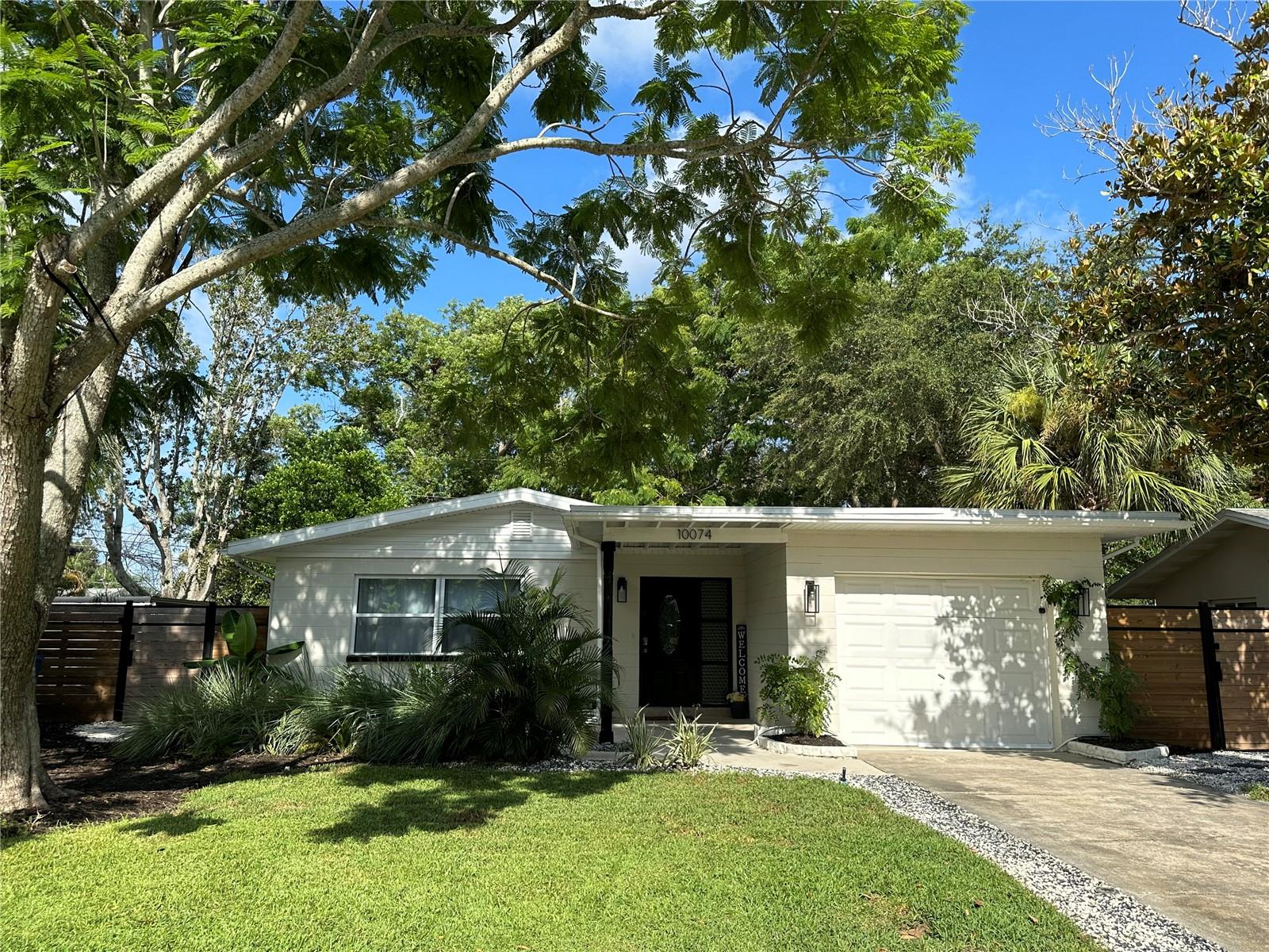 10074 BAHAMA CT, SEMINOLE, FL, 33776