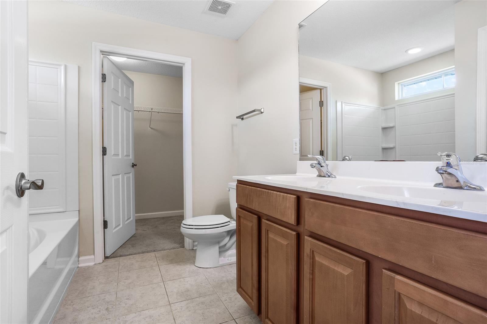 2112 NW 76TH PLACE PL, GAINESVILLE, FL, 32609