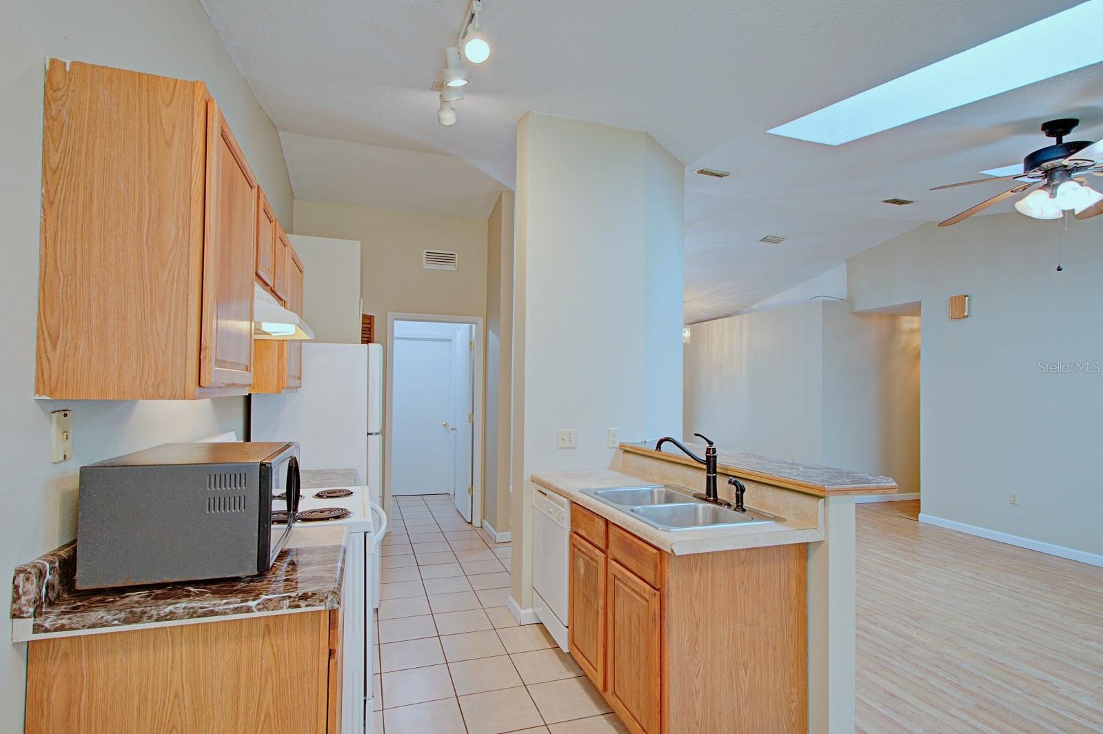 2516 ALBURY AVE, DELTONA, FL, 32738