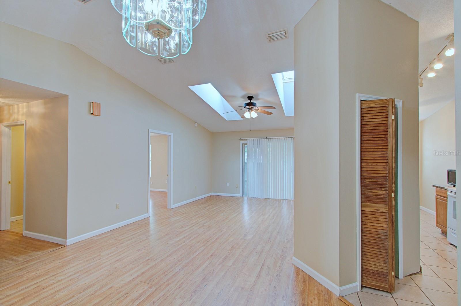 2516 ALBURY AVE, DELTONA, FL, 32738