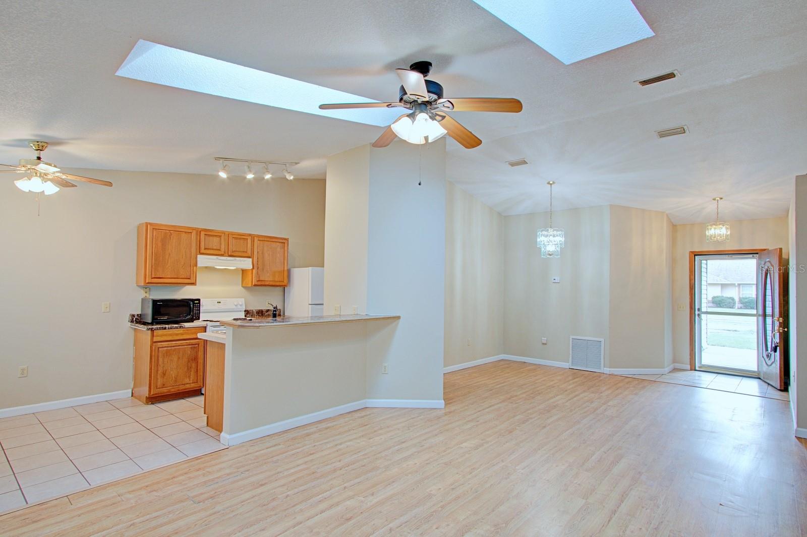 2516 ALBURY AVE, DELTONA, FL, 32738
