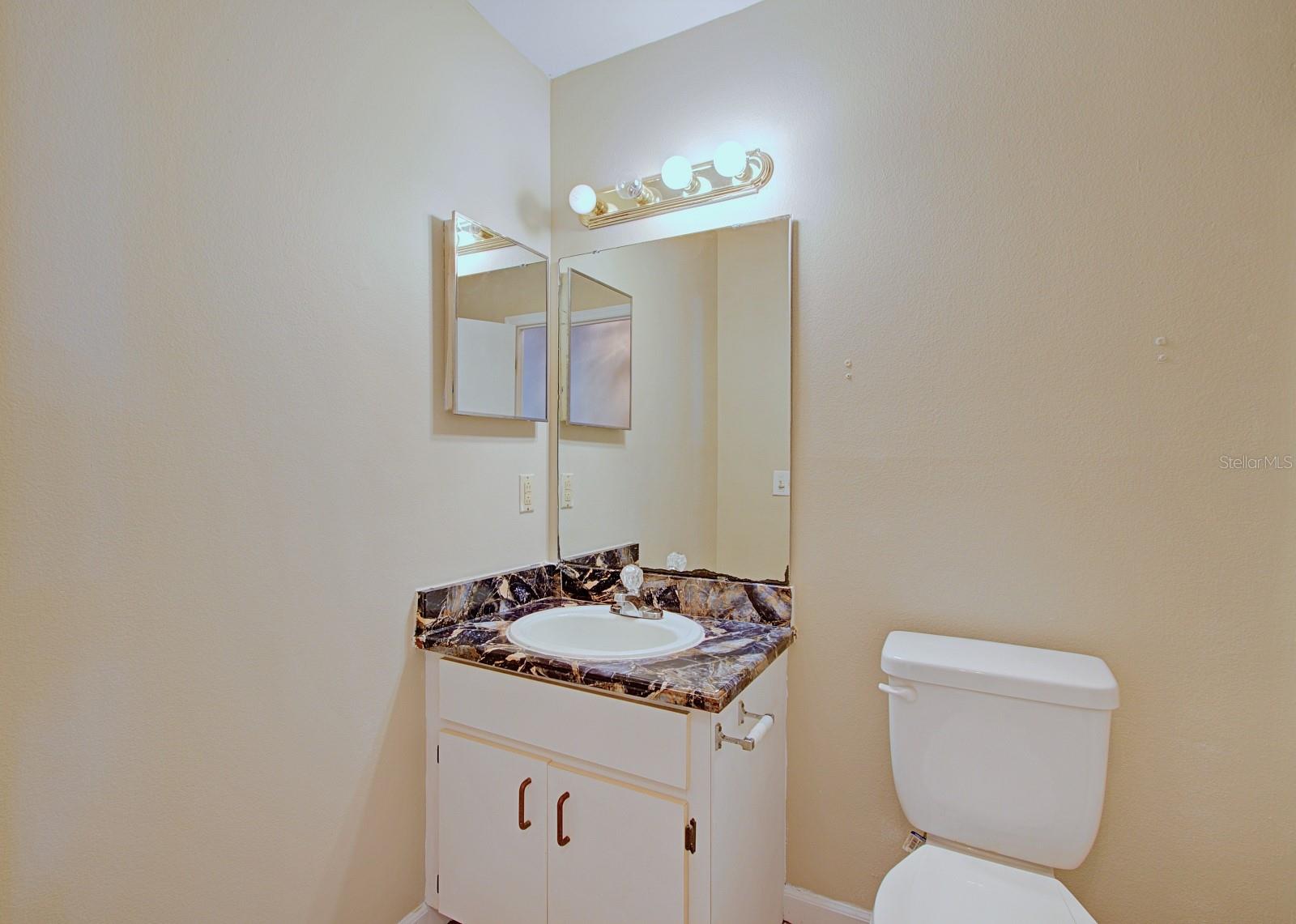 2516 ALBURY AVE, DELTONA, FL, 32738