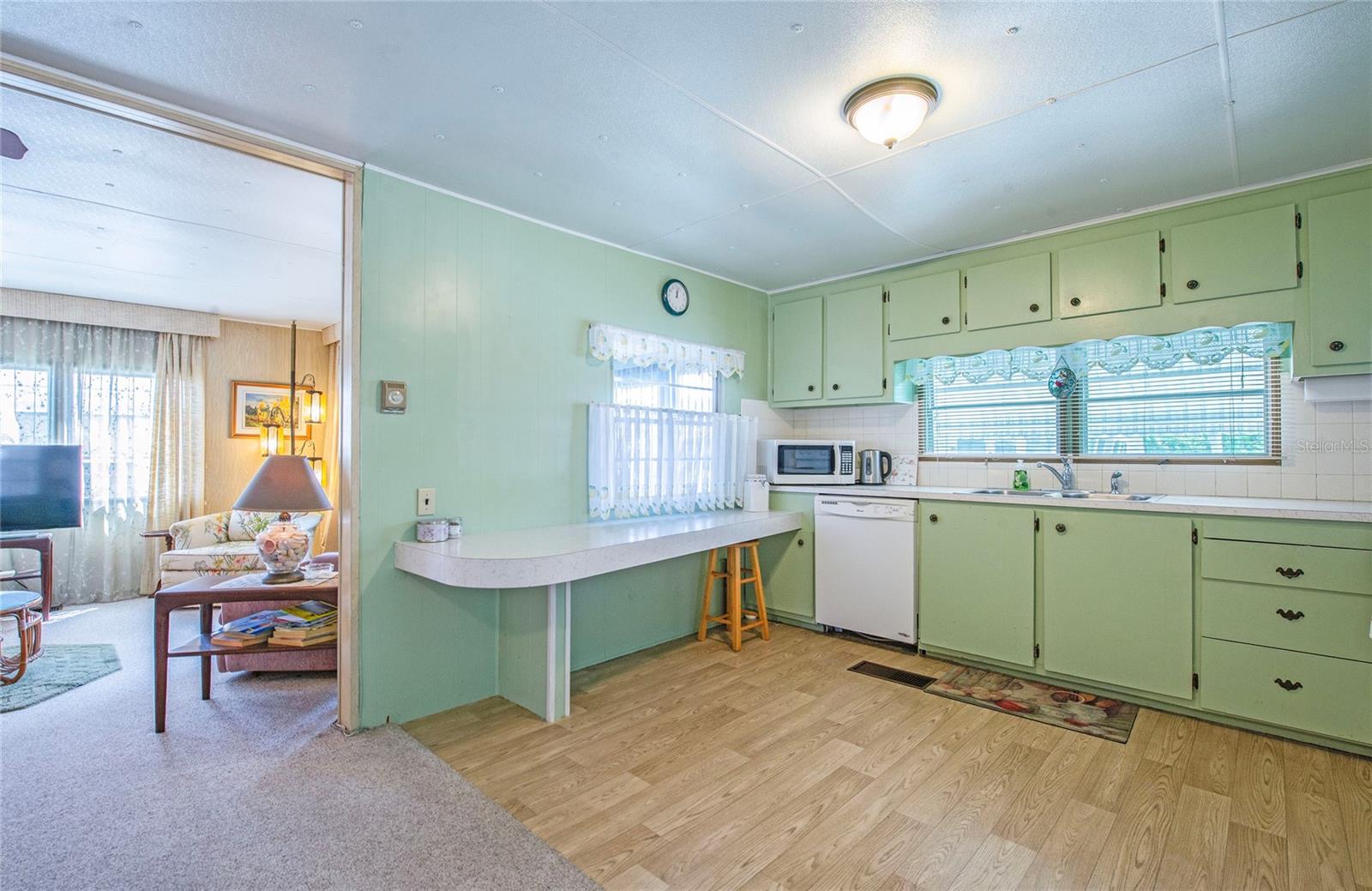 18675 US HIGHWAY 19 N #470, CLEARWATER, FL, 33764