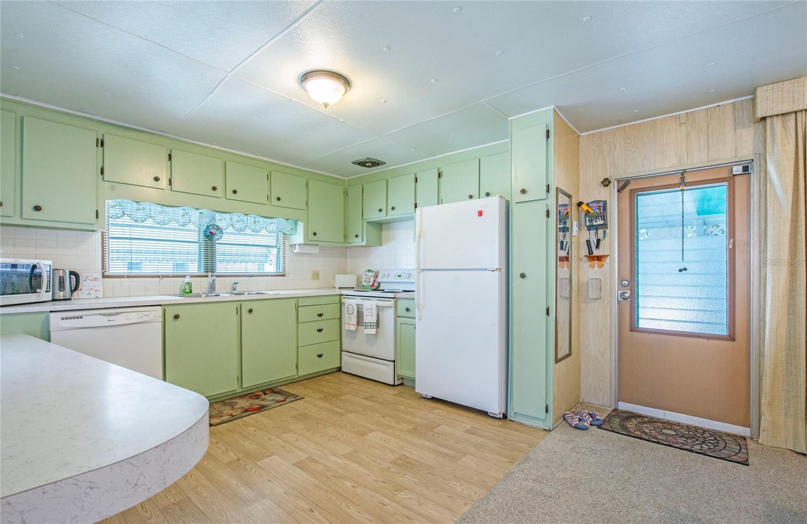 18675 US HIGHWAY 19 N #470, CLEARWATER, FL, 33764