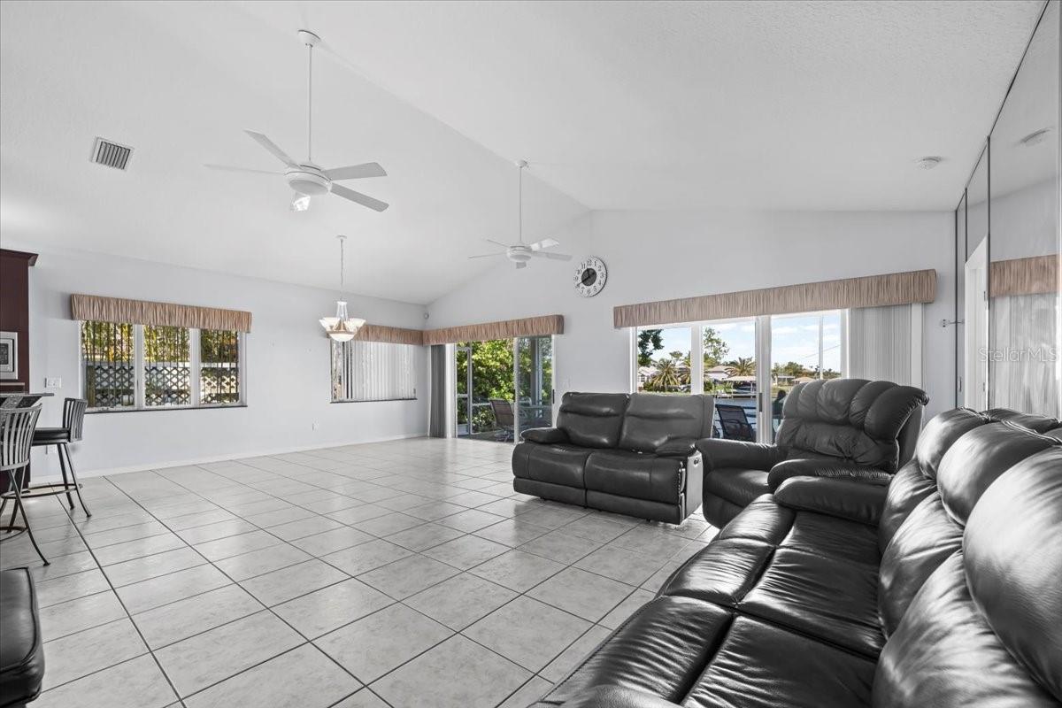 29 COLLINGWOOD LN, PALM COAST, FL, 32137