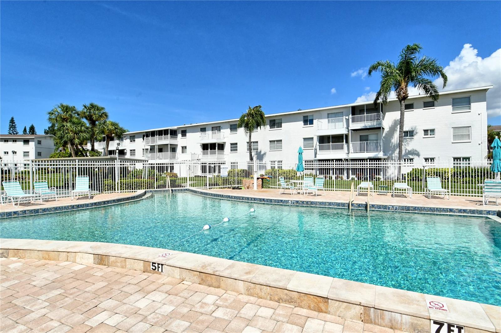 2227 SUNSET DR #E22, BRADENTON, FL, 34207