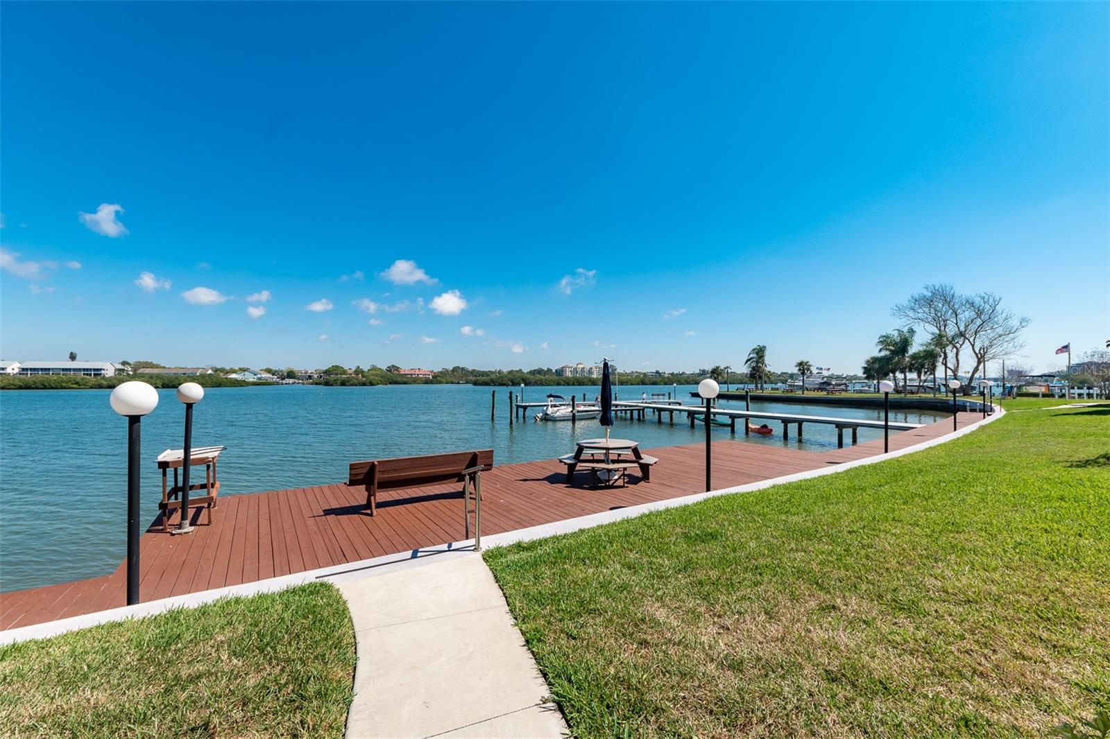 19701 GULF BLVD #322, INDIAN SHORES, FL, 33785