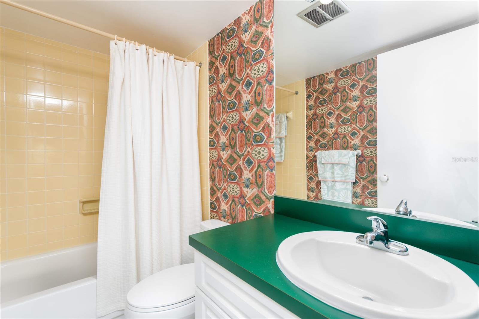 19701 GULF BLVD #322, INDIAN SHORES, FL, 33785