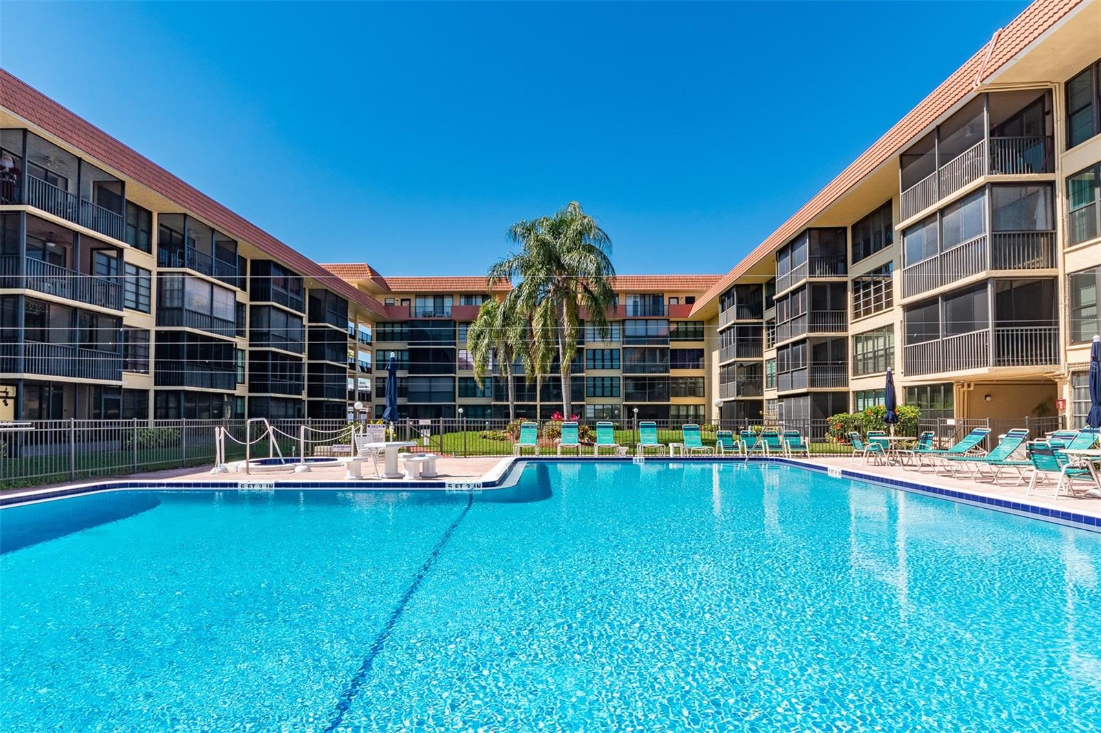 19701 GULF BLVD #322, INDIAN SHORES, FL, 33785