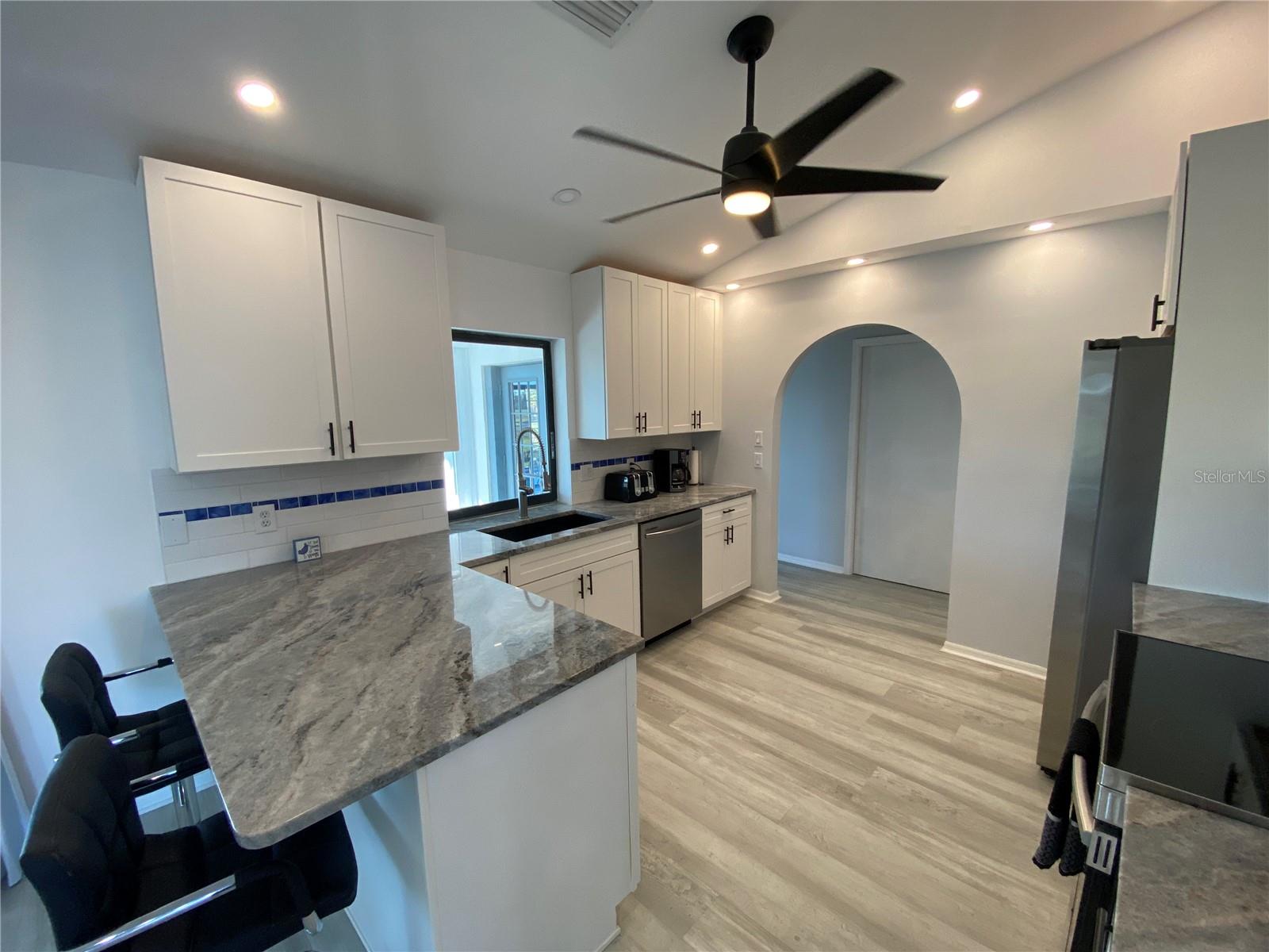 26 GOLFVIEW CT, ROTONDA WEST, FL, 33947