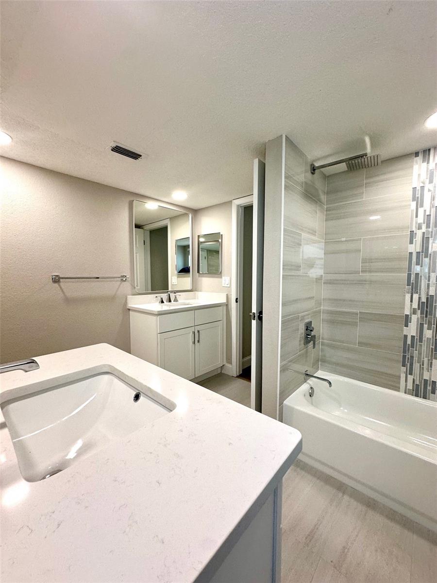8117 HIXTON DR, PORT RICHEY, FL, 34668