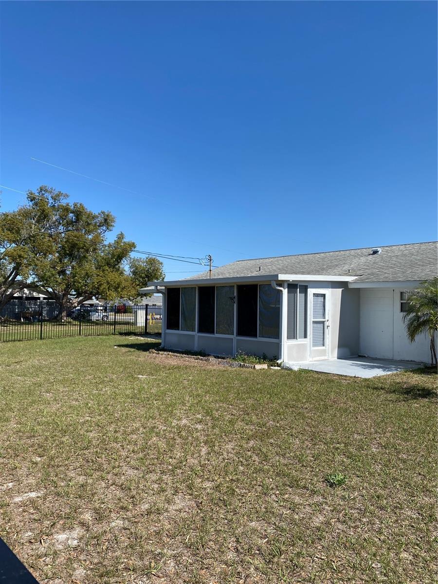 1306 CHERRY HILLS DR, SUN CITY CENTER, FL, 33573