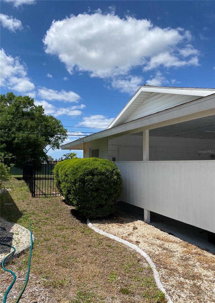 1306 CHERRY HILLS DR, SUN CITY CENTER, FL, 33573