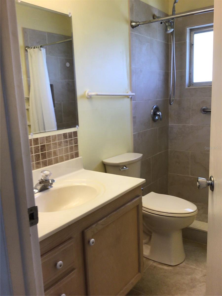 1306 CHERRY HILLS DR, SUN CITY CENTER, FL, 33573