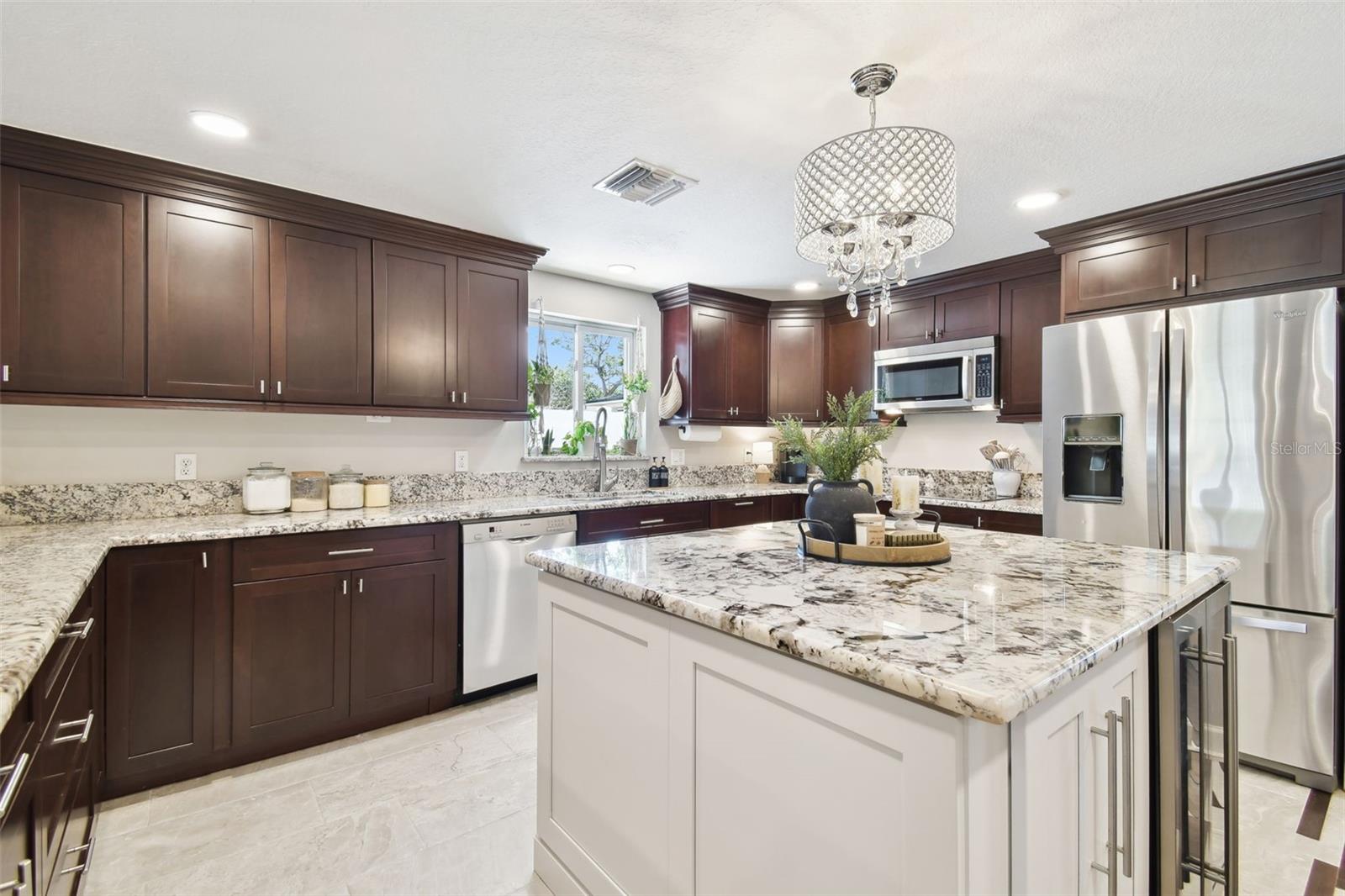 2826 W PAXTON AVE, TAMPA, FL, 33611