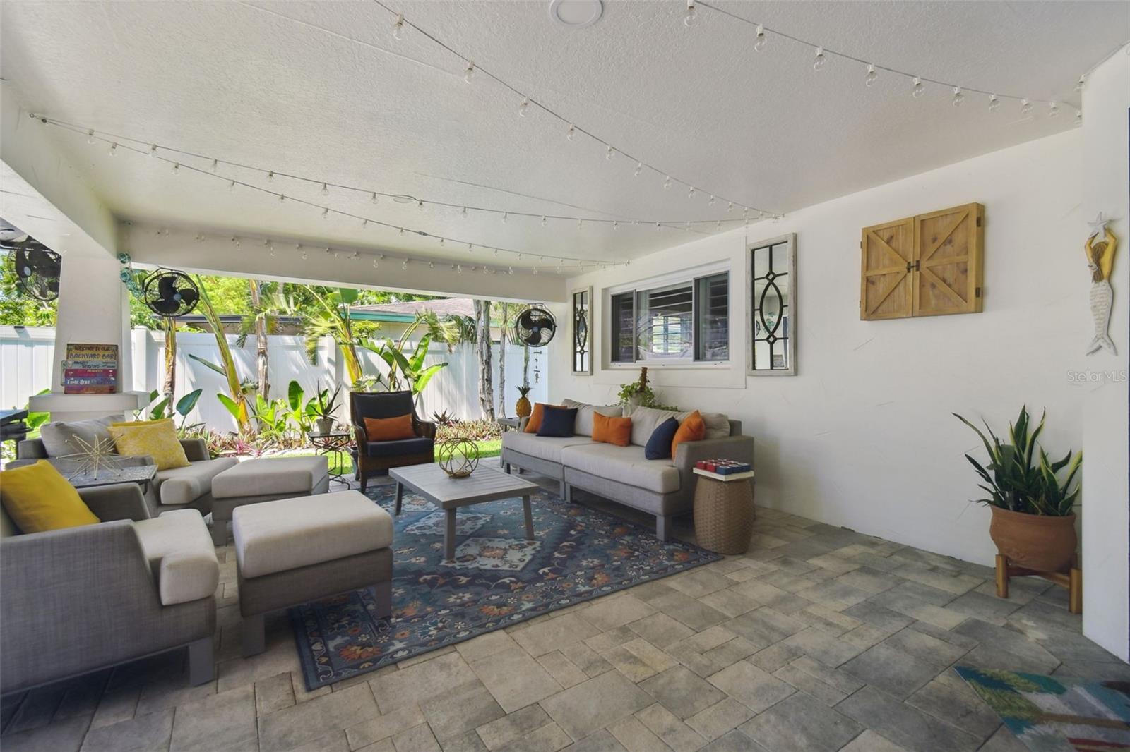 2826 W PAXTON AVE, TAMPA, FL, 33611
