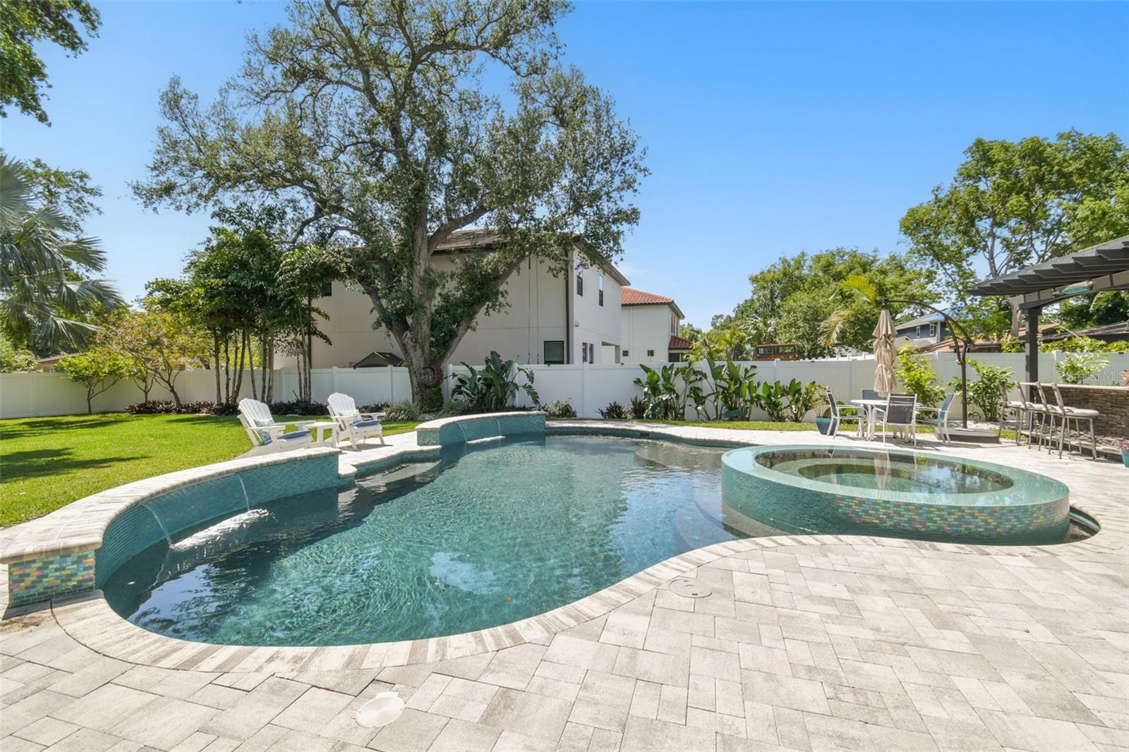 2826 W PAXTON AVE, TAMPA, FL, 33611