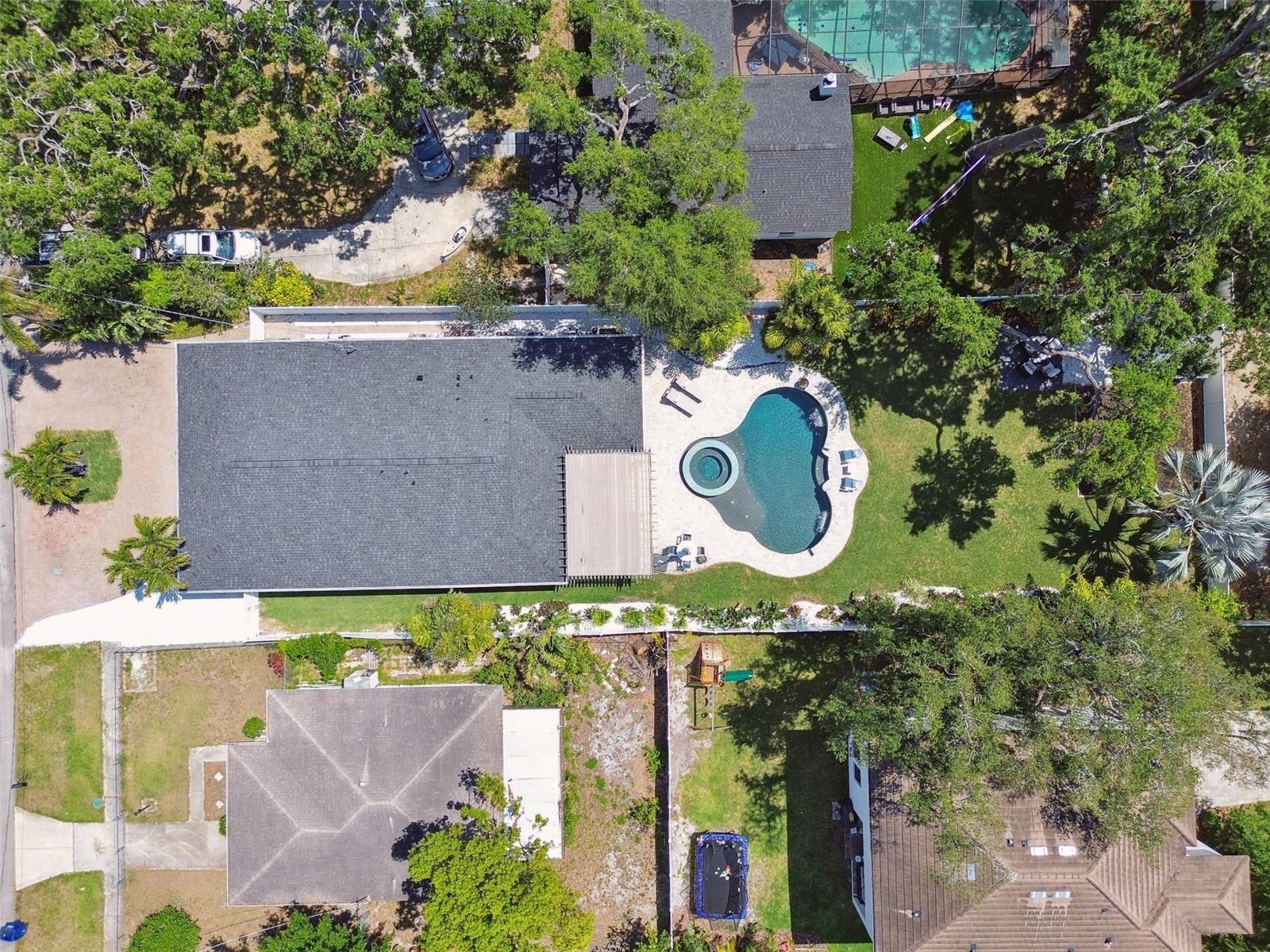 2826 W PAXTON AVE, TAMPA, FL, 33611