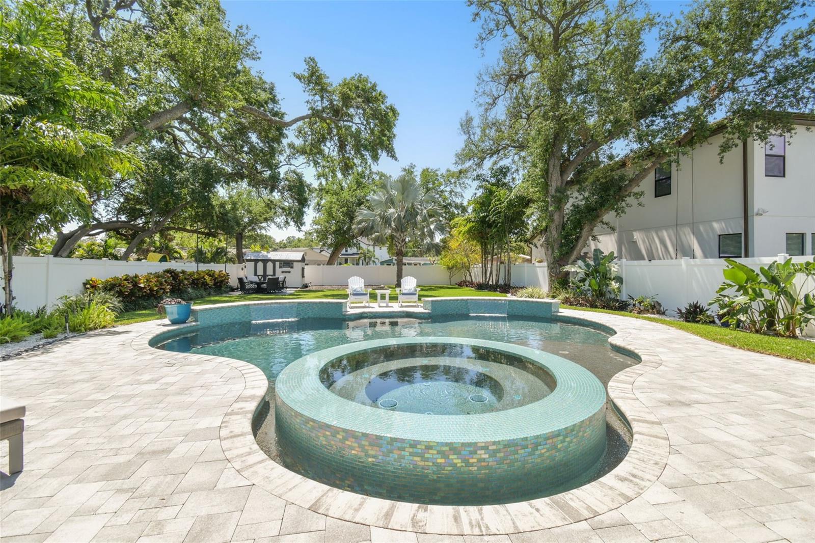 2826 W PAXTON AVE, TAMPA, FL, 33611