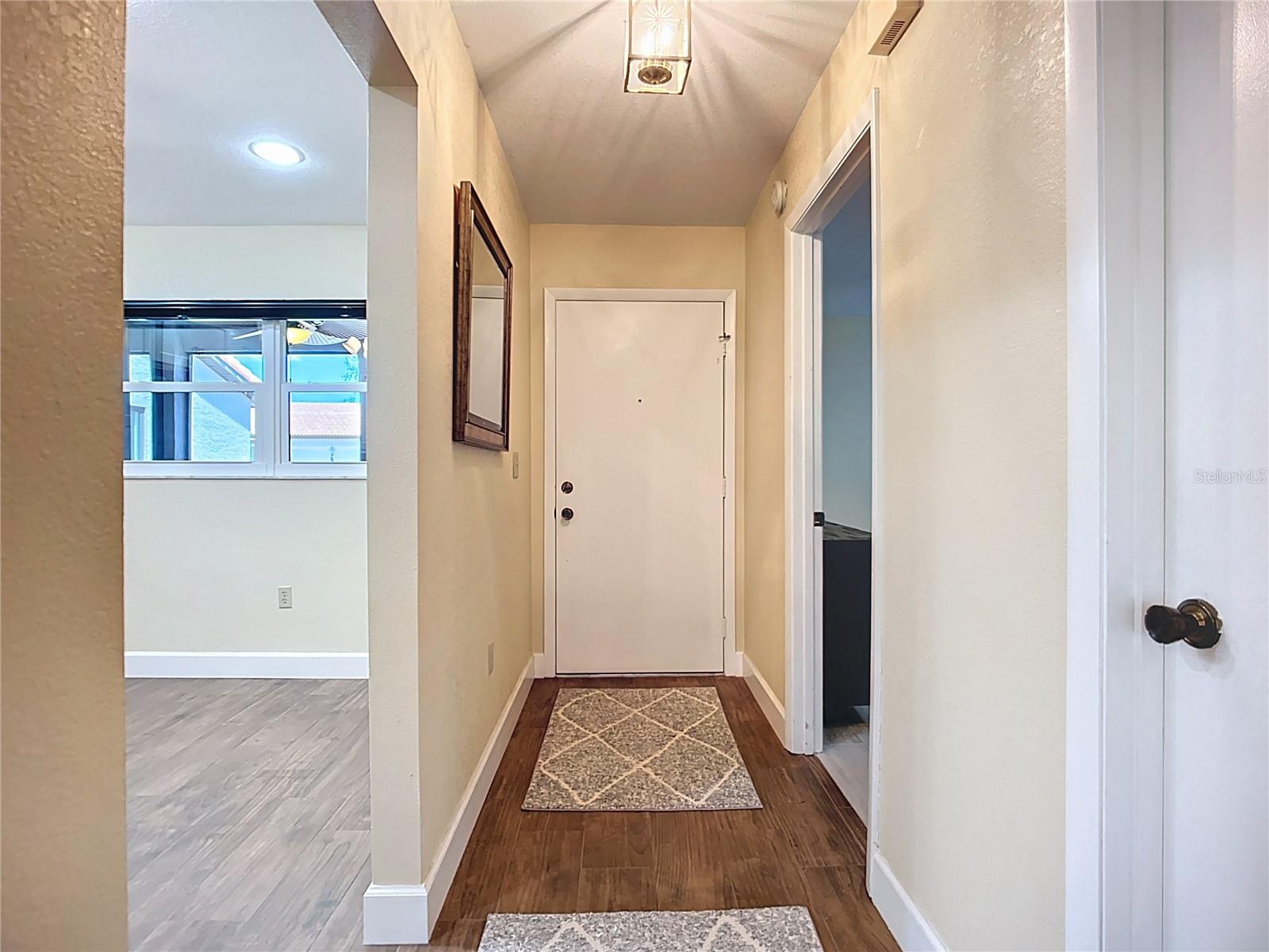 892 COUNTRY CLUB CIR #50, VENICE, FL, 34293