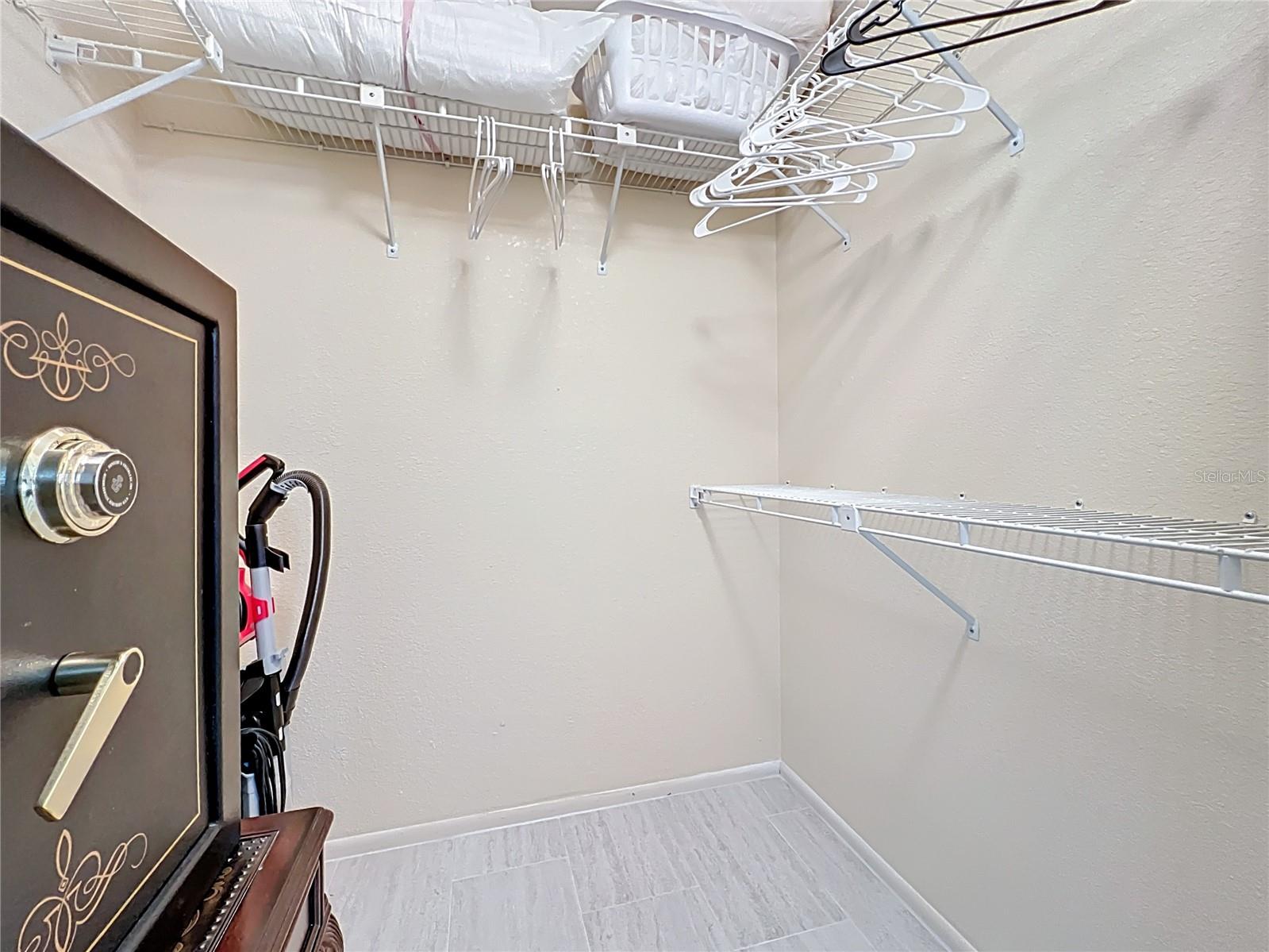 892 COUNTRY CLUB CIR #50, VENICE, FL, 34293