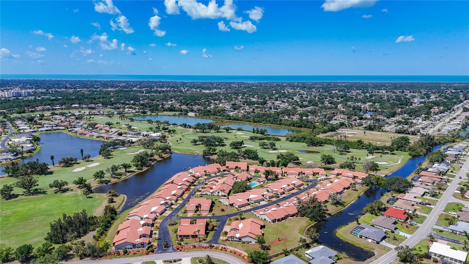 892 COUNTRY CLUB CIR #50, VENICE, FL, 34293