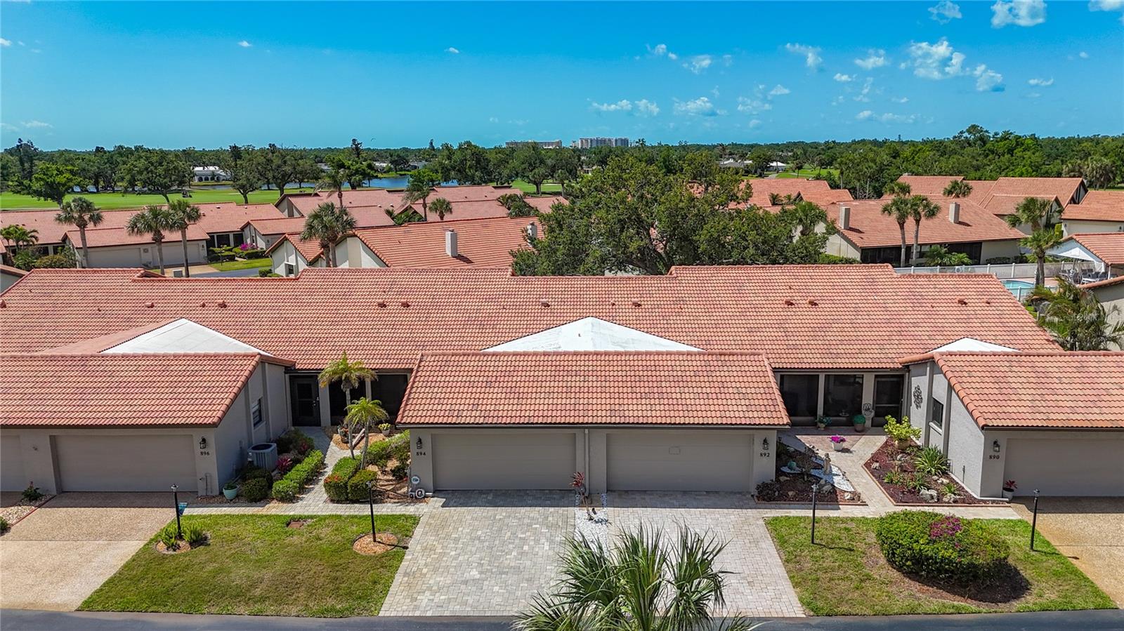 892 COUNTRY CLUB CIR #50, VENICE, FL, 34293