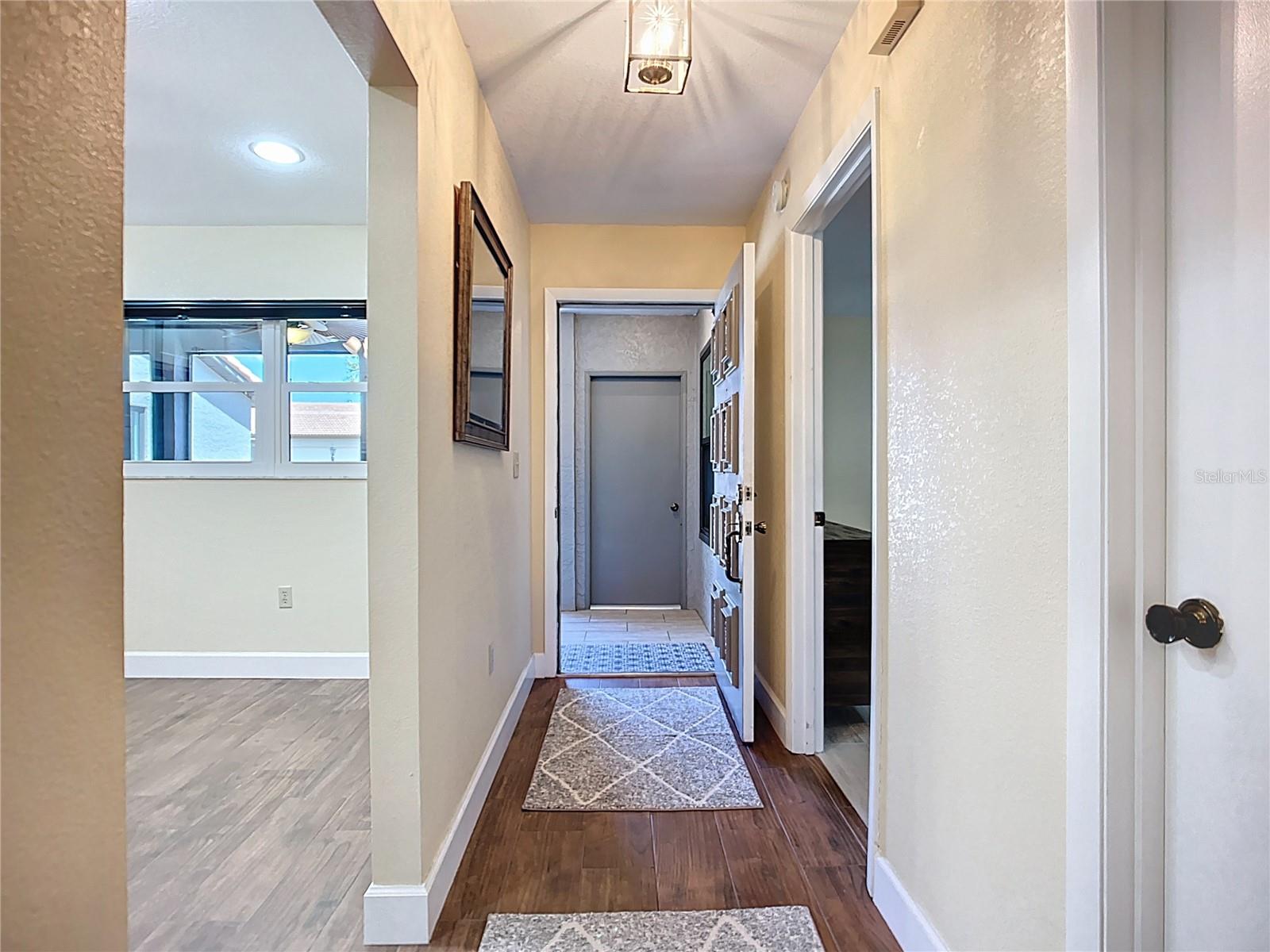 892 COUNTRY CLUB CIR #50, VENICE, FL, 34293