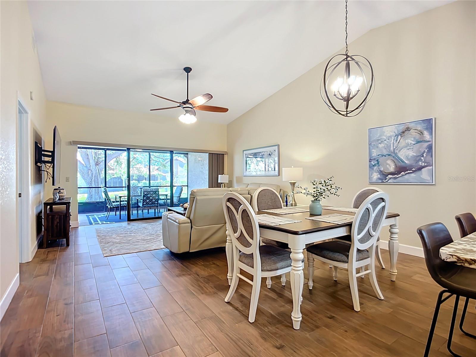 892 COUNTRY CLUB CIR #50, VENICE, FL, 34293