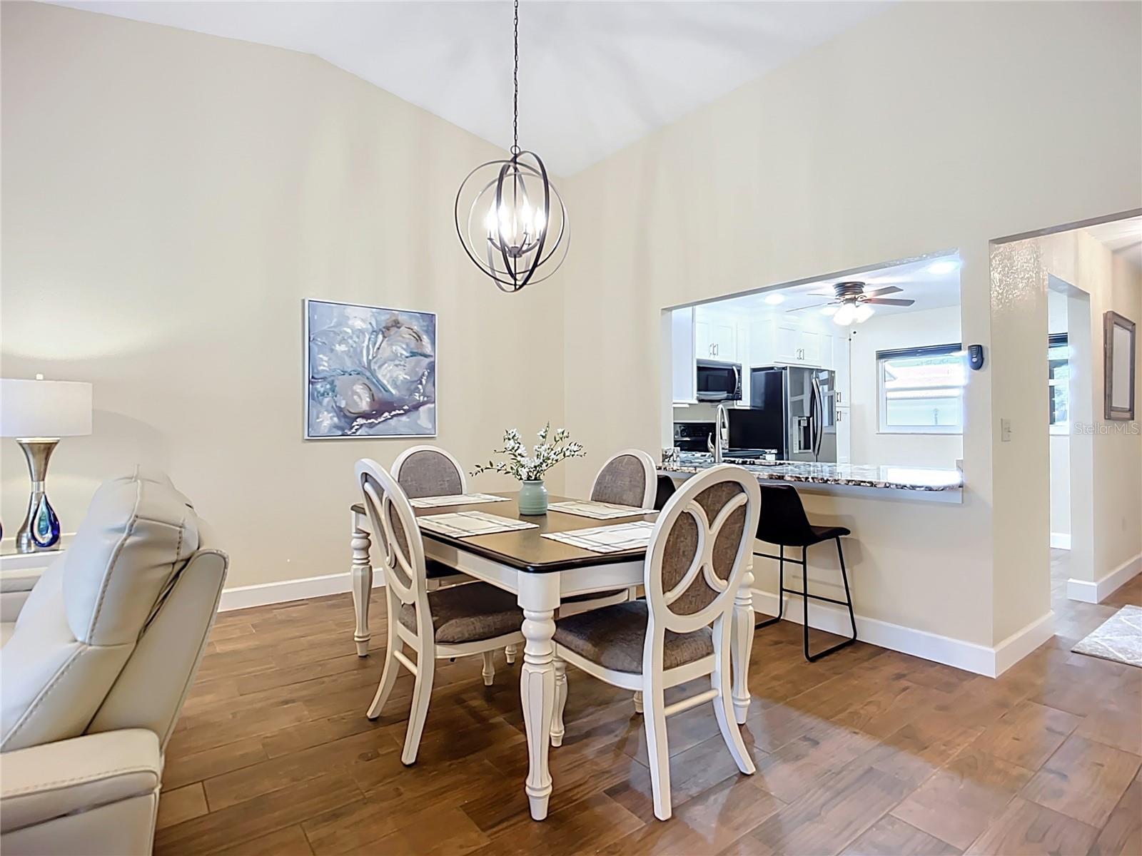 892 COUNTRY CLUB CIR #50, VENICE, FL, 34293