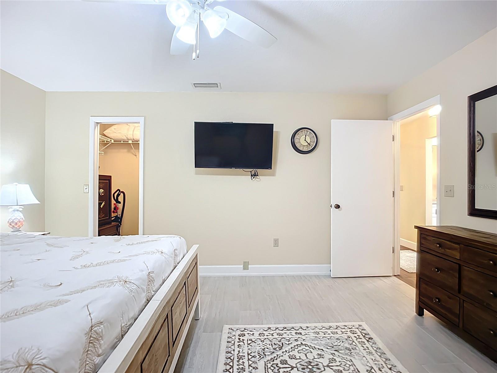 892 COUNTRY CLUB CIR #50, VENICE, FL, 34293