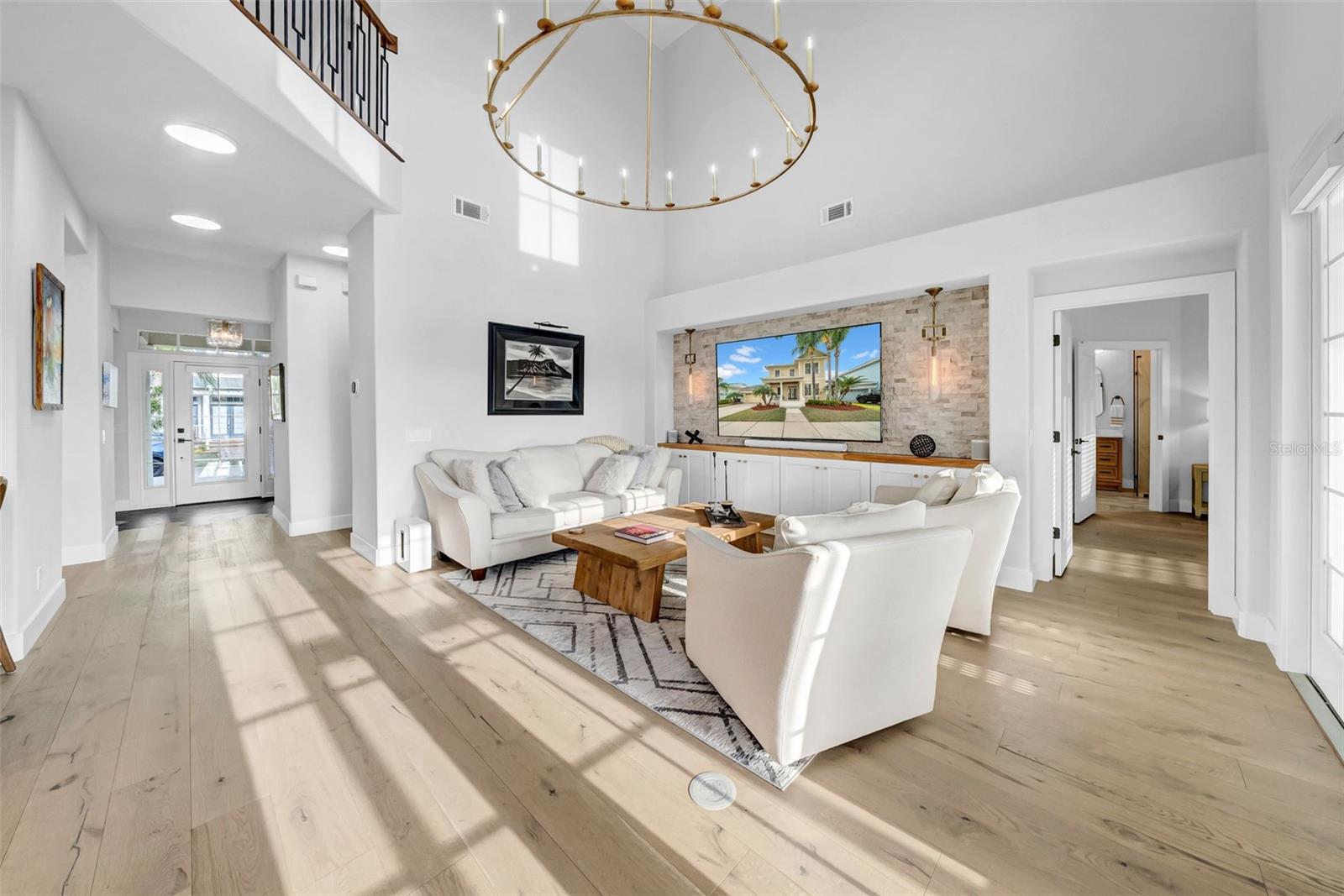 422 ISLEBAY DR, APOLLO BEACH, FL, 33572