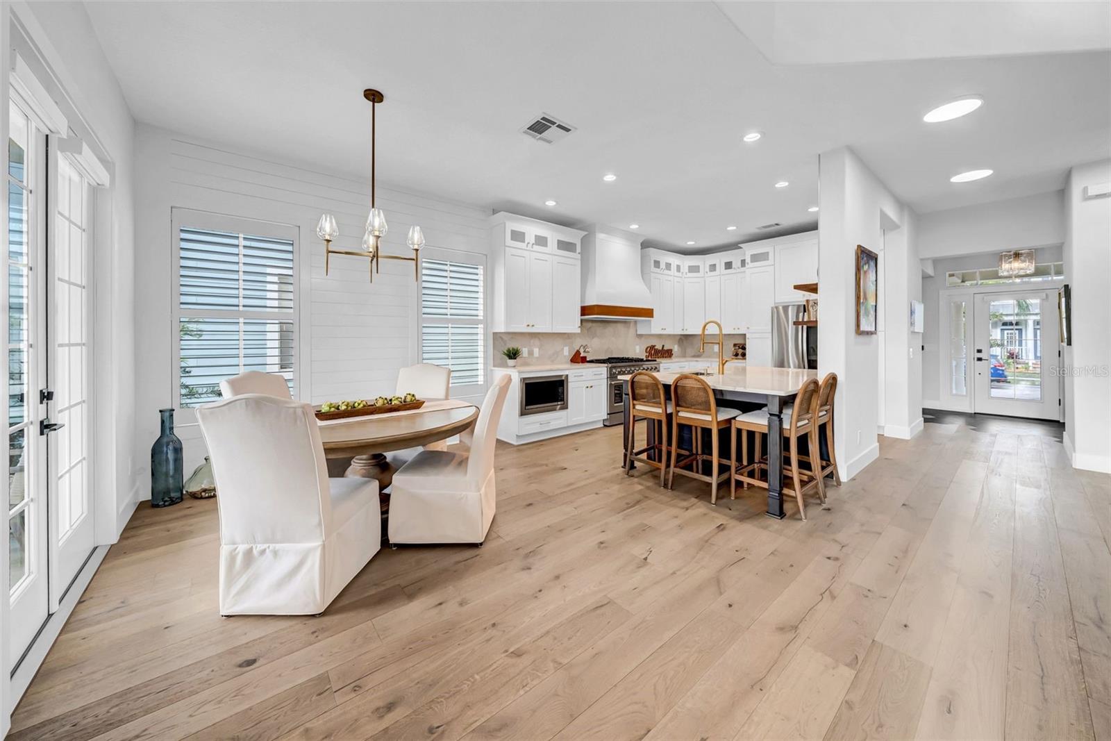 422 ISLEBAY DR, APOLLO BEACH, FL, 33572