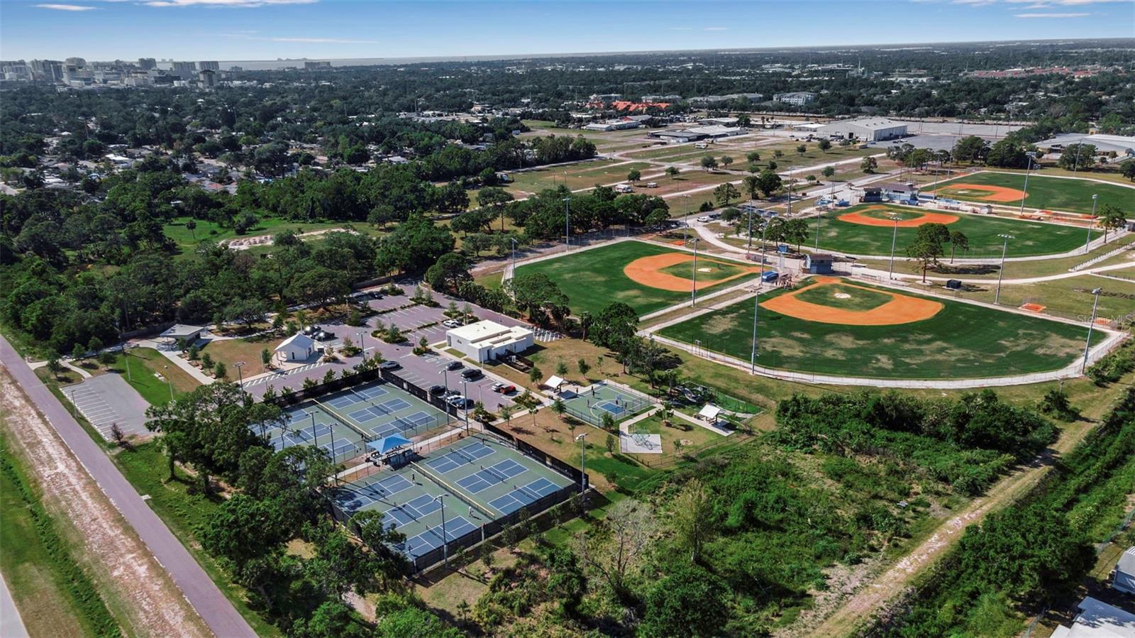 3101 BAY ST, SARASOTA, FL, 34237
