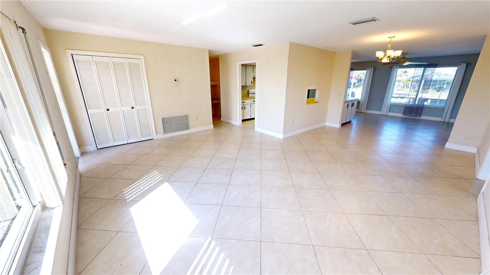 310 CAPRI ISLES CT, PUNTA GORDA, FL, 33950