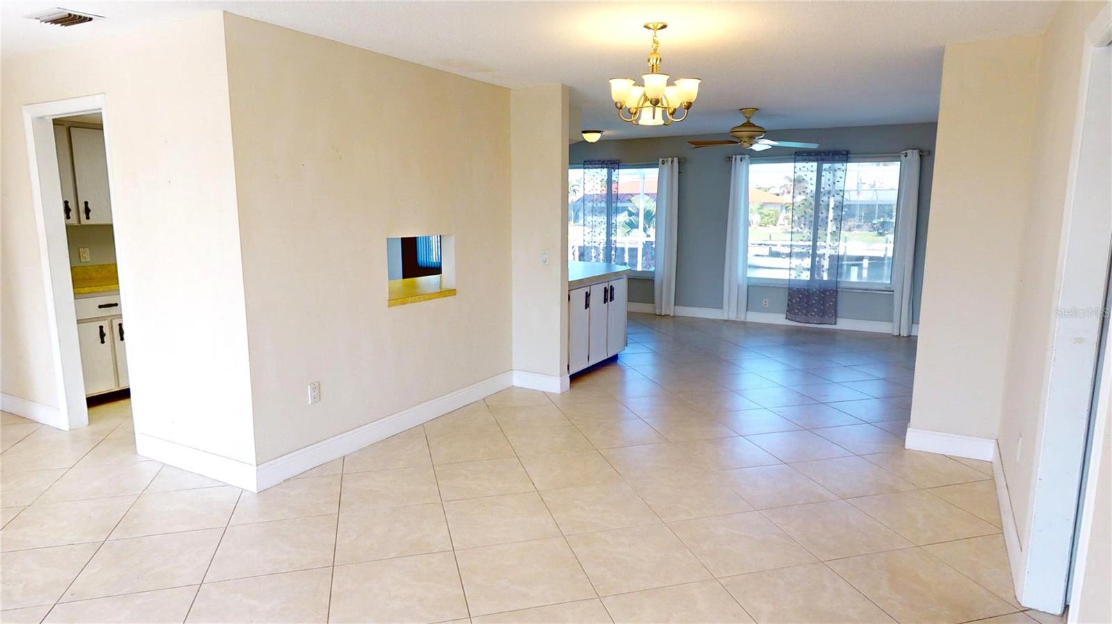 310 CAPRI ISLES CT, PUNTA GORDA, FL, 33950
