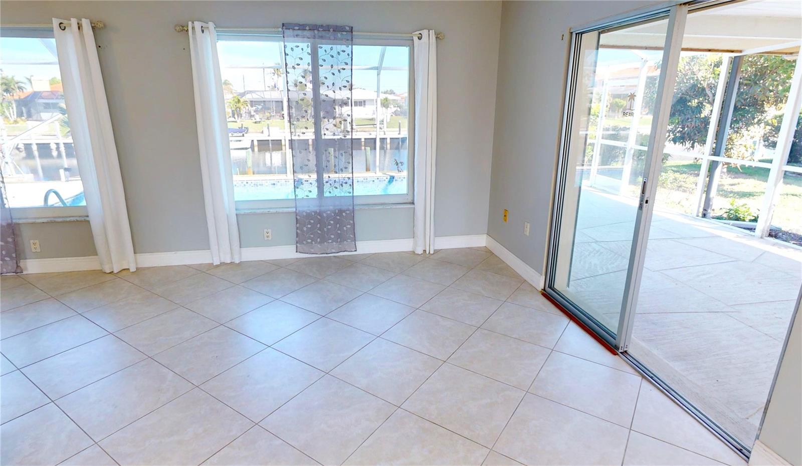 310 CAPRI ISLES CT, PUNTA GORDA, FL, 33950