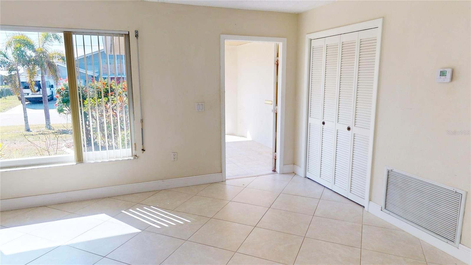 310 CAPRI ISLES CT, PUNTA GORDA, FL, 33950