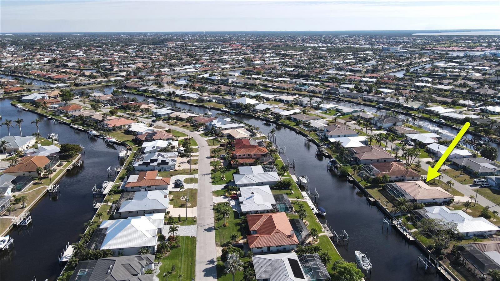 310 CAPRI ISLES CT, PUNTA GORDA, FL, 33950