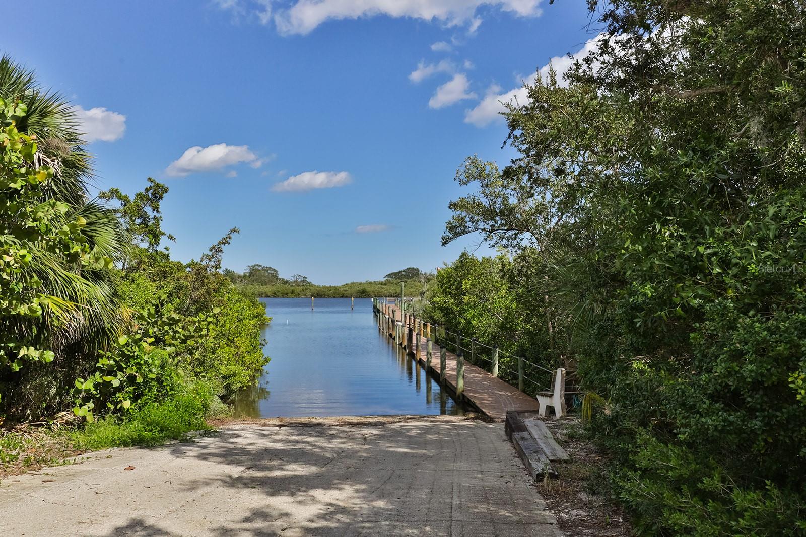 820 NAVIGATORS WAY, EDGEWATER, FL, 32141