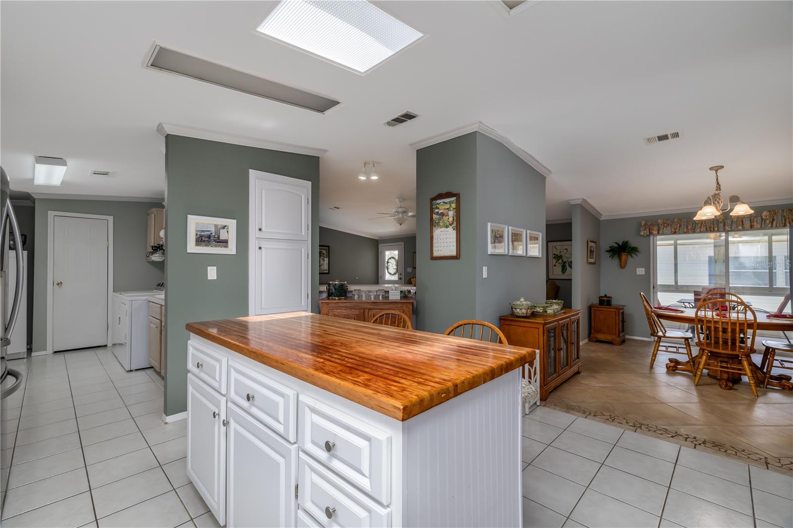 820 NAVIGATORS WAY, EDGEWATER, FL, 32141