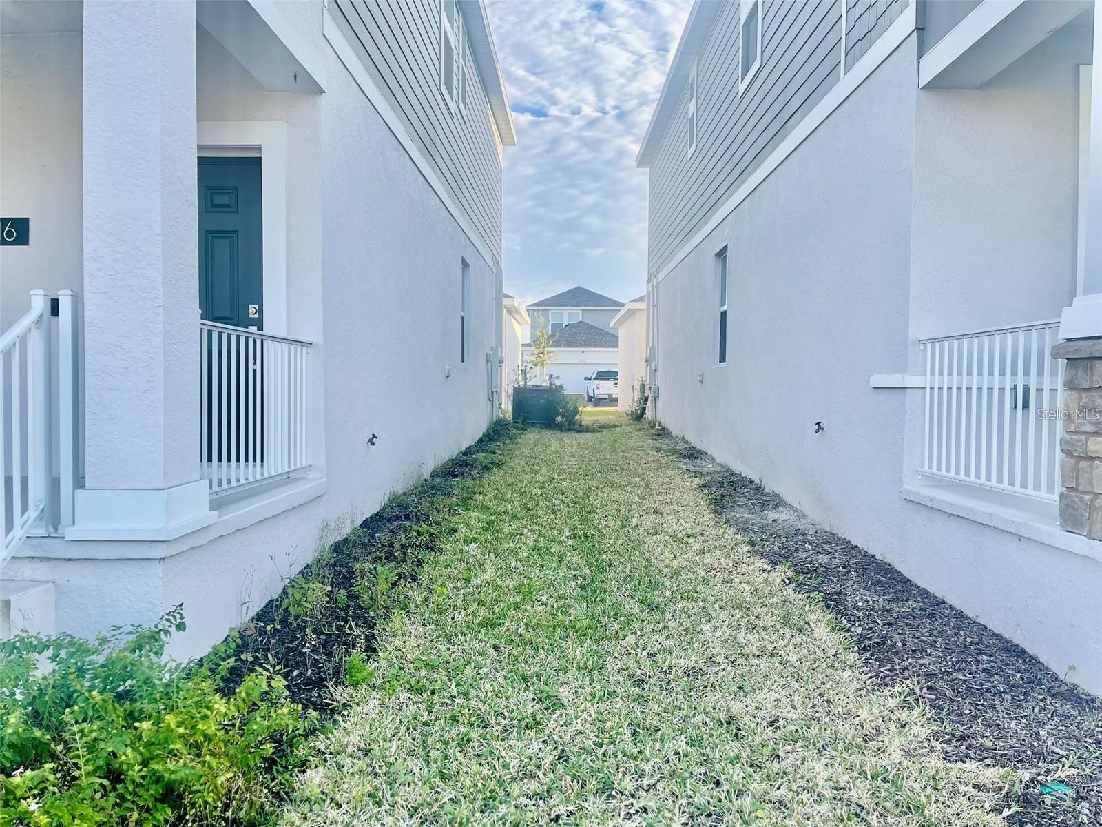 1616 CROSS PRAIRIE PKWY, KISSIMMEE, FL, 34744
