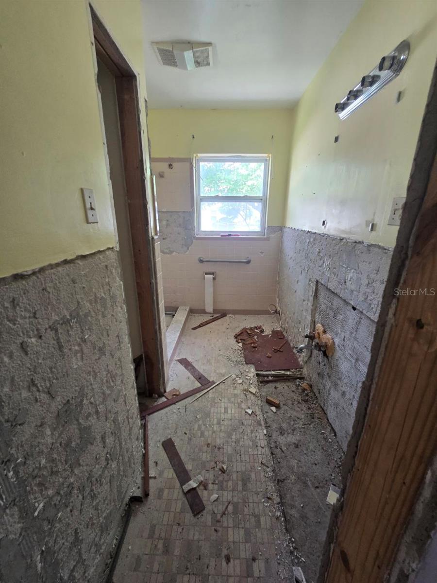 1211 NE 4TH ST, MULBERRY, FL, 33860