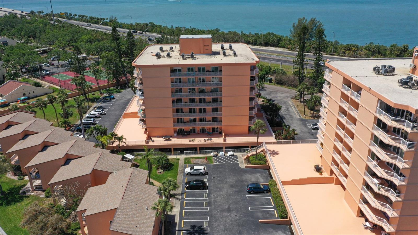 7432 SUNSHINE SKYWAY LN S #406, ST PETERSBURG, FL, 33711