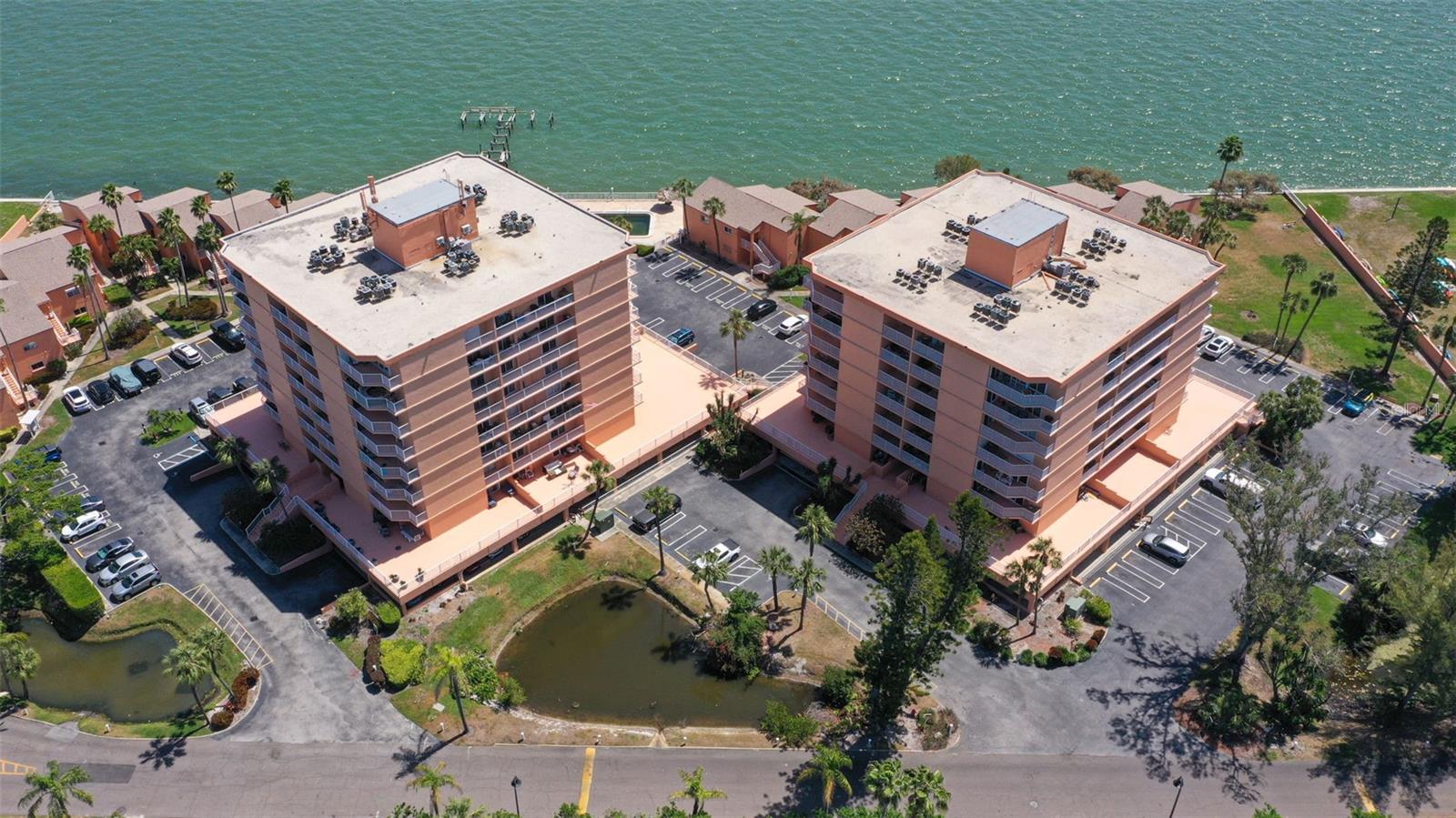 7432 SUNSHINE SKYWAY LN S #406, ST PETERSBURG, FL, 33711