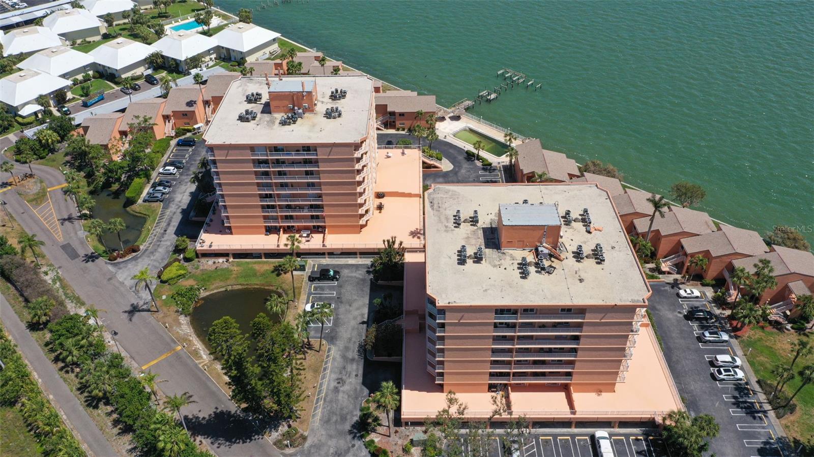 7432 SUNSHINE SKYWAY LN S #406, ST PETERSBURG, FL, 33711