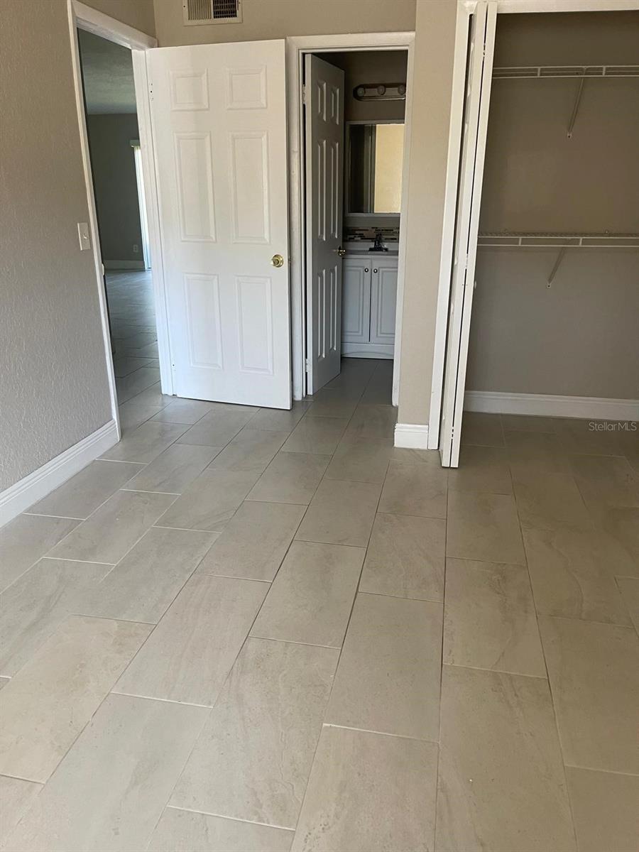 2417 BARLEY CLUB CT #GE, ORLANDO, FL, 32837