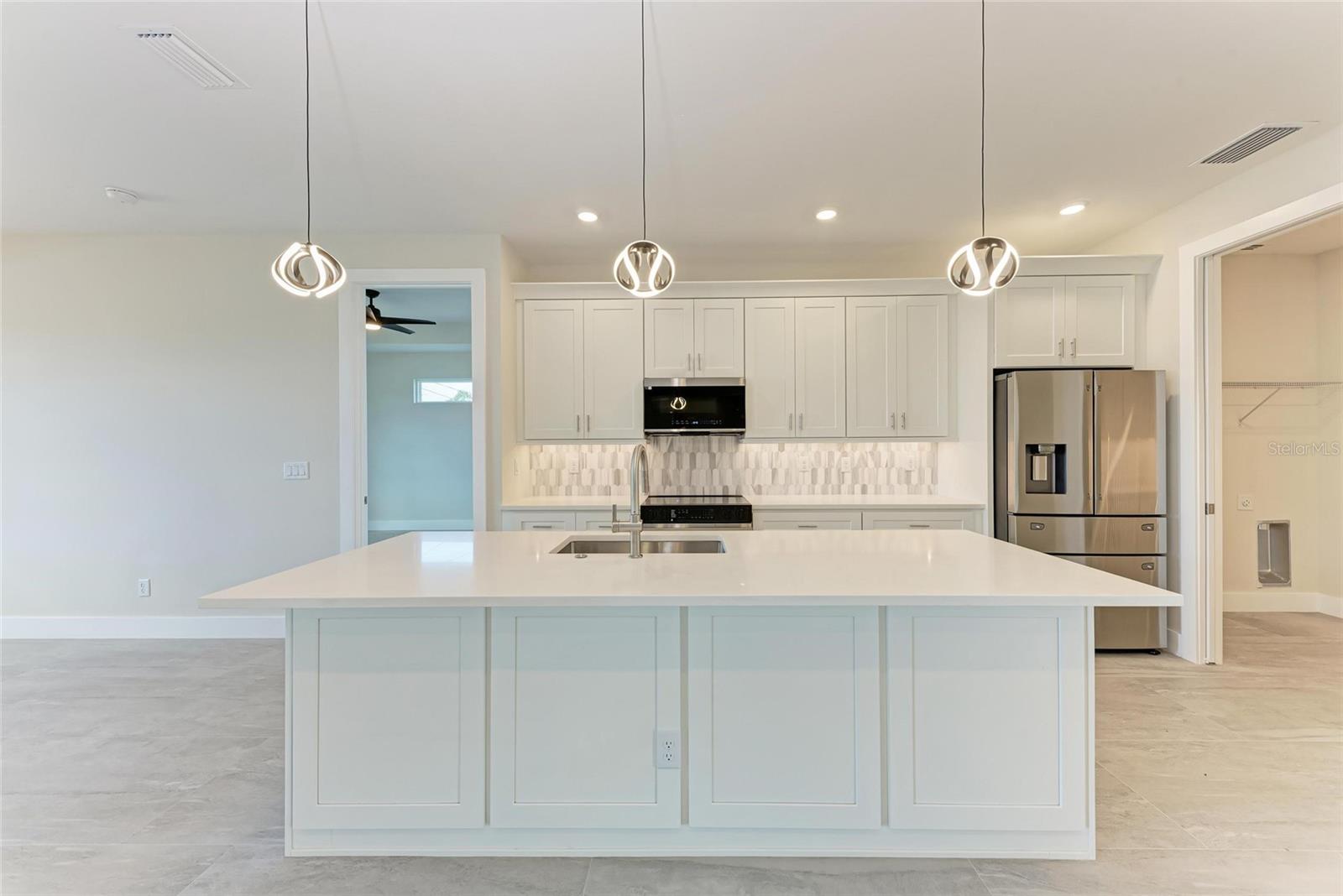 5322 SYRACUSE RD, VENICE, FL, 34293